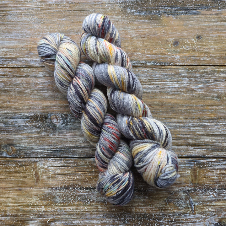 Junkyarn 100% Superwash Merino  Wool DK Yarn