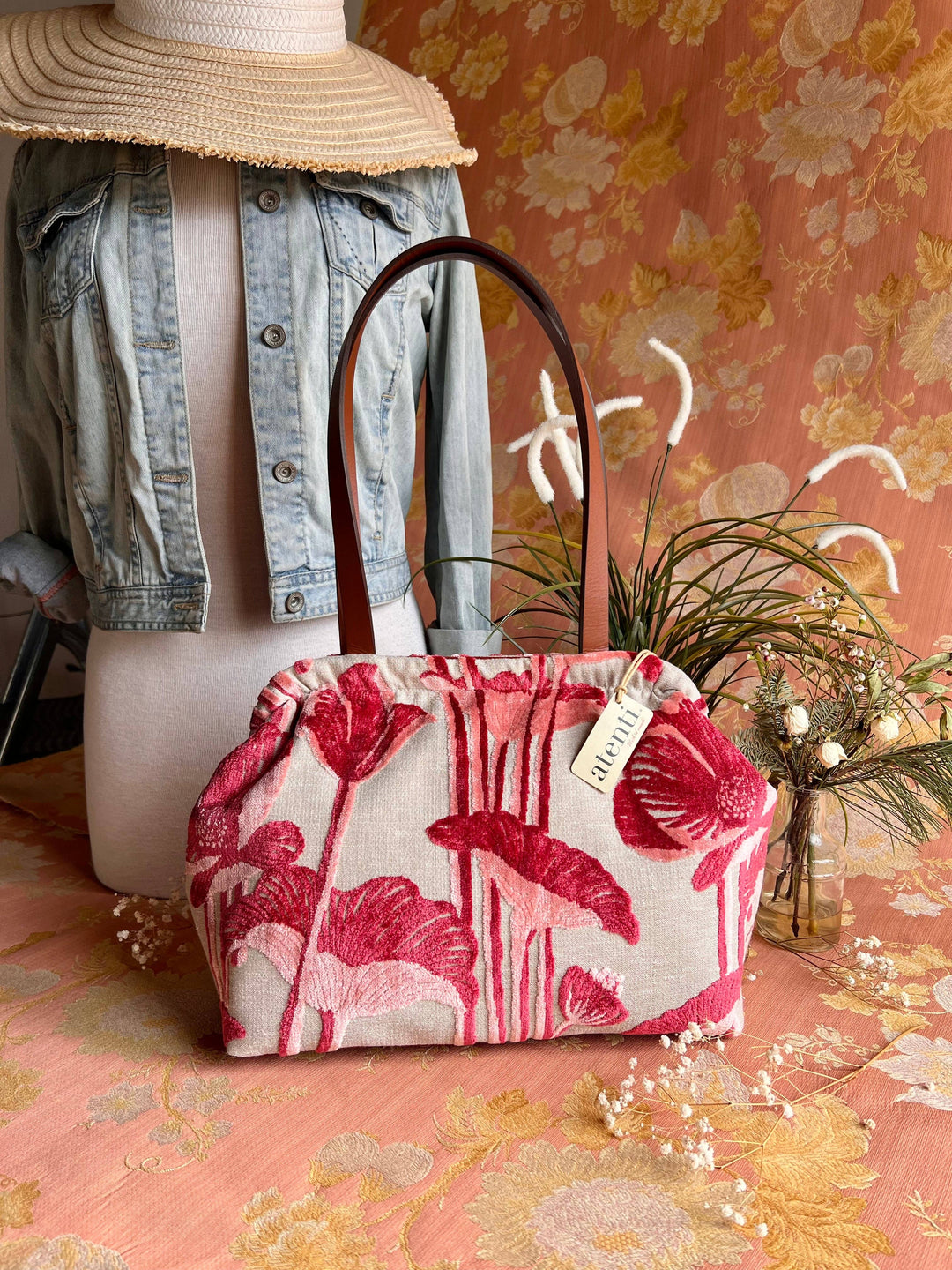 Lalique Molly: Modern Tapestry Doctor Bag, Metal Snap Frame