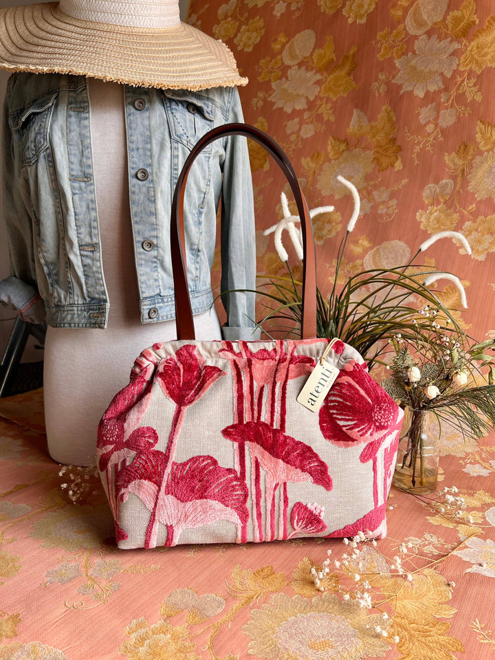 Lalique Molly: Modern Tapestry Doctor Bag, Metal Snap Frame