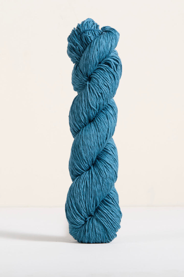 Urth Yarns Etesia Cotton Linen DK Weight Yarn