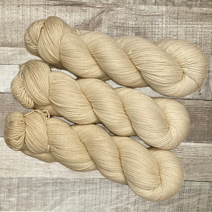 Hopemade Yarn Co Peace Fingering 100% Extrafine Non-superwash Merino Wool Yarn
