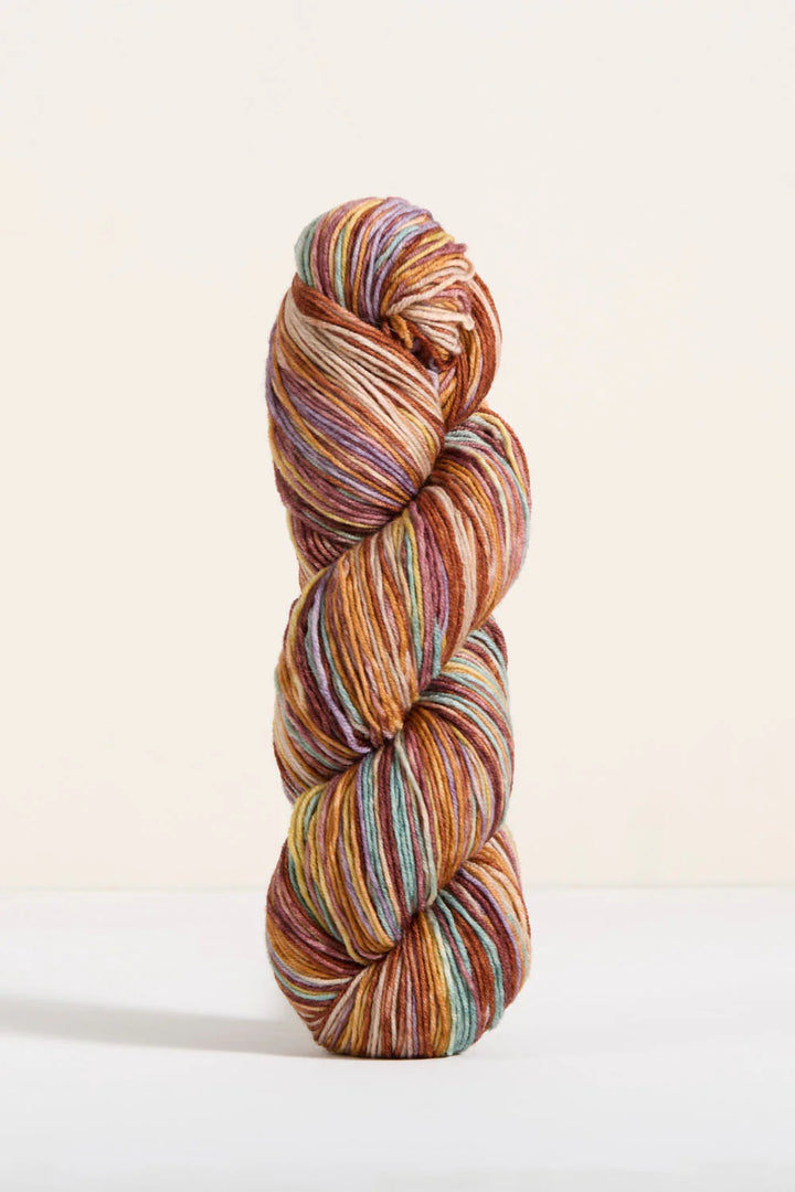 Uneek Fingering by Urth Yarns