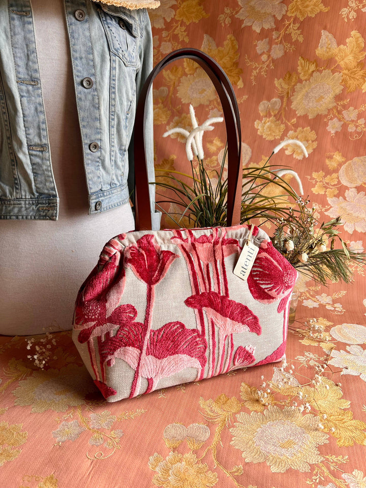 Lalique Molly: Modern Tapestry Doctor Bag, Metal Snap Frame