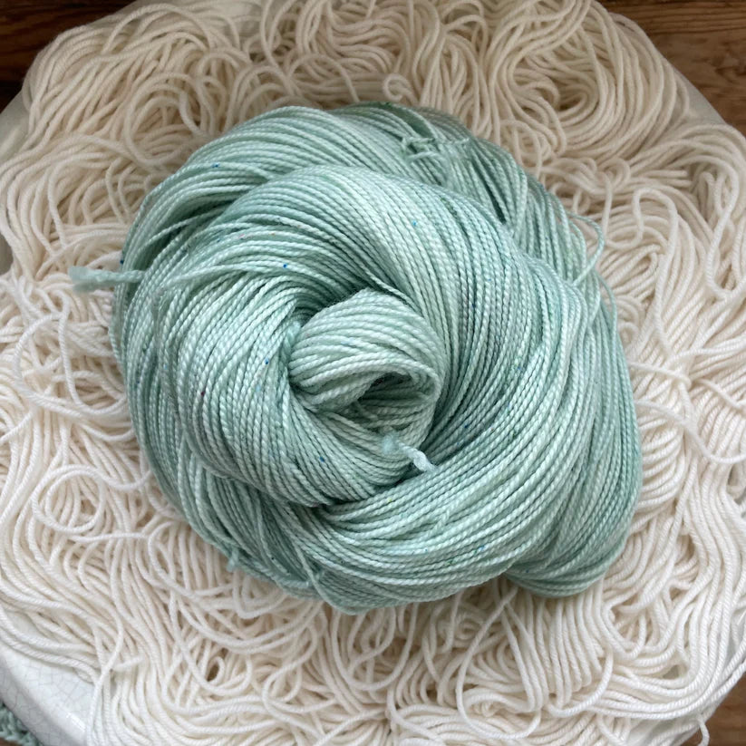 ontheround Nimble Sock