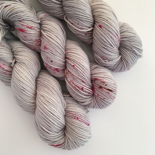 Junkyarn 100% Superwash Merino  Wool DK Yarn