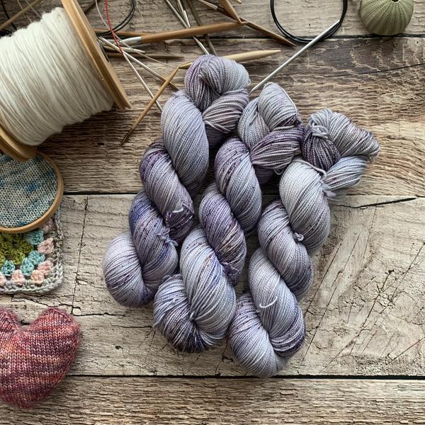ontheround Nimble Sock