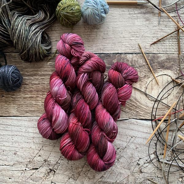 ontheround Nimble Sock