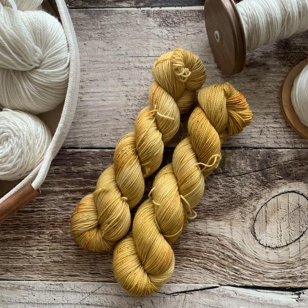 ontheround Nimble Sock