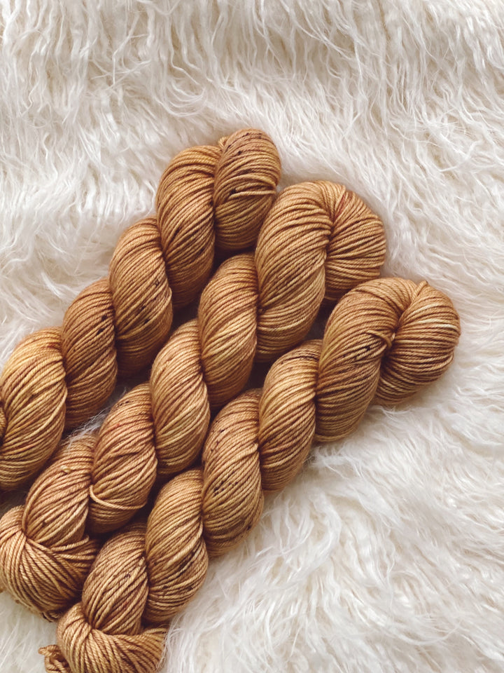Junkyarn 100% Superwash Merino  Wool DK Yarn