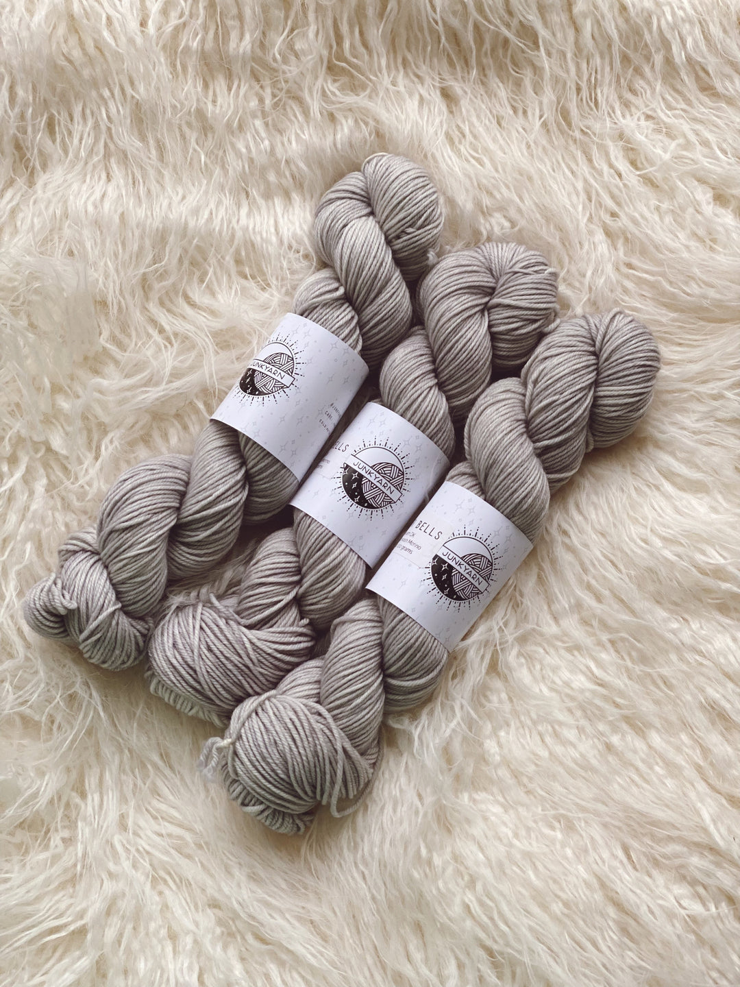 Junkyarn 100% Superwash Merino  Wool DK Yarn