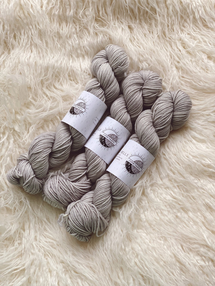 Junkyarn 100% Superwash Merino  Wool DK Yarn